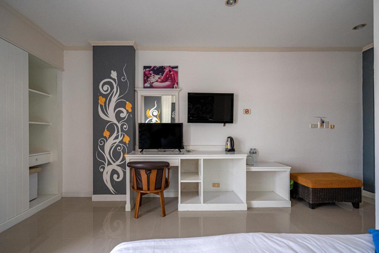 Santi White House Patong 호텔 외부 사진
