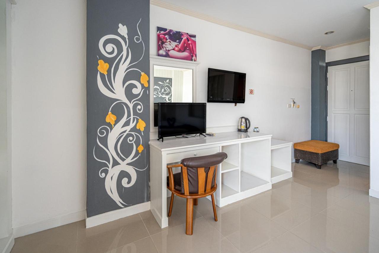 Santi White House Patong 호텔 외부 사진